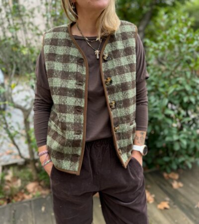 Veste Akina
