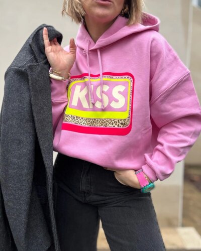 Sweat Dreamer Kiss